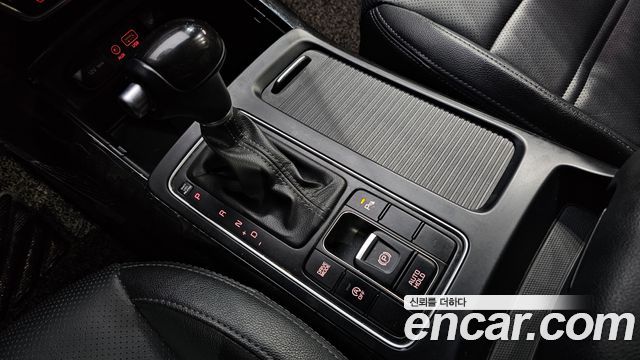 Kia Sorento 2017 — photo 9