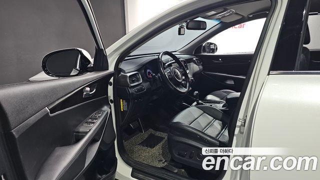 Kia Sorento 2017 — photo 10