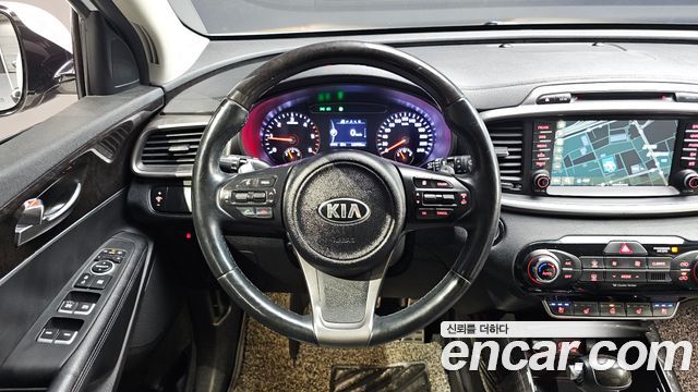 Kia Sorento 2017 — photo 12