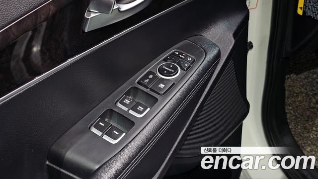 Kia Sorento 2017 — photo 16