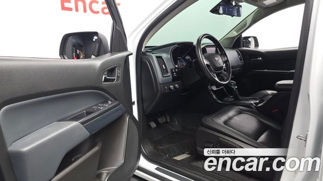 Chevrolet Korea Colorado 2022 — photo 13