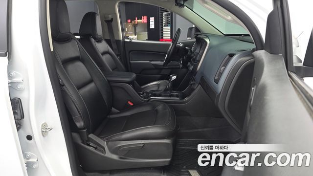 Chevrolet Korea Colorado 2022 — photo 17