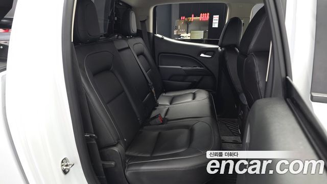 Chevrolet Korea Colorado 2022 — photo 18