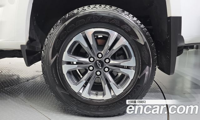 Chevrolet Korea Colorado 2022 — photo 7
