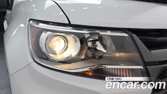 Chevrolet Korea Colorado 2022 — photo 8