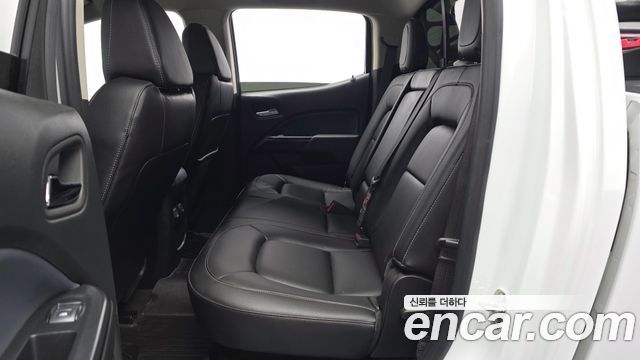 Chevrolet Korea Colorado 2022 — photo 16