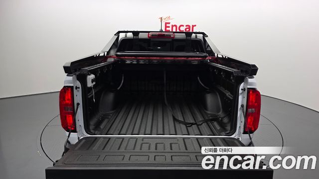 Chevrolet Korea Colorado 2022 — photo 31