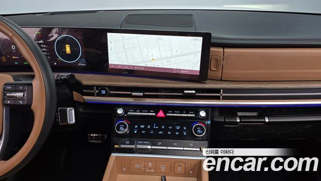 Hyundai Santafe 2025 — photo 13