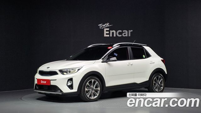 Kia Stonic 2018 — photo 1
