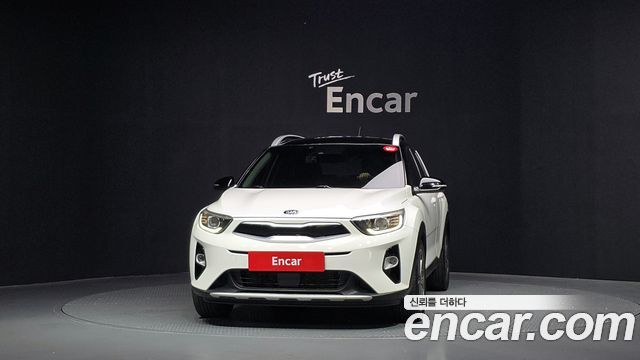 Kia Stonic 2018 — photo 3