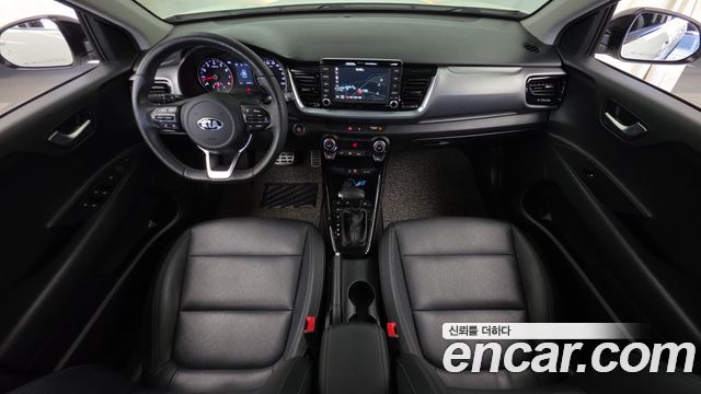 Kia Stonic 2018 — photo 10