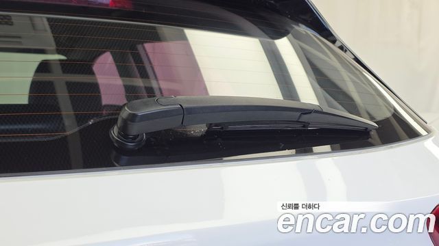 Kia Stonic 2018 — photo 25