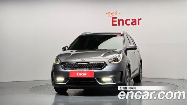 Kia Niro 2018 — photo 3