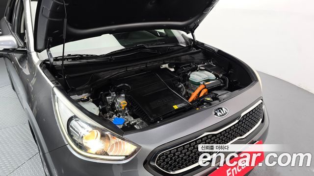 Kia Niro 2018 — photo 6