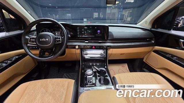 Kia Canival 2023 — photo 7