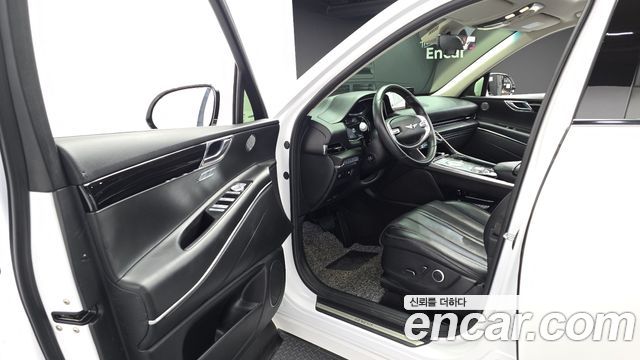 Genesis GV80 2020 — photo 13
