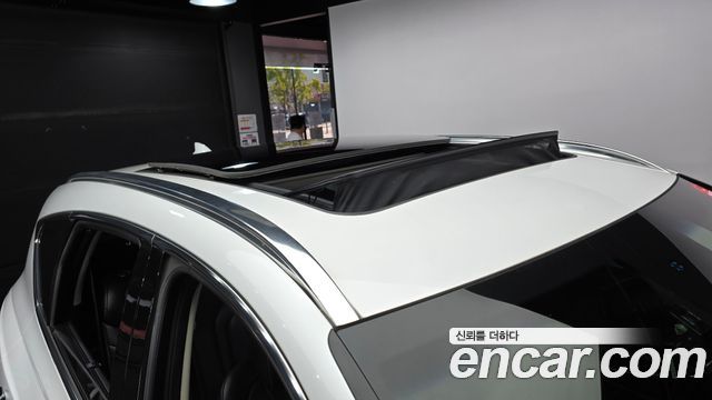 Genesis GV80 2020 — photo 21