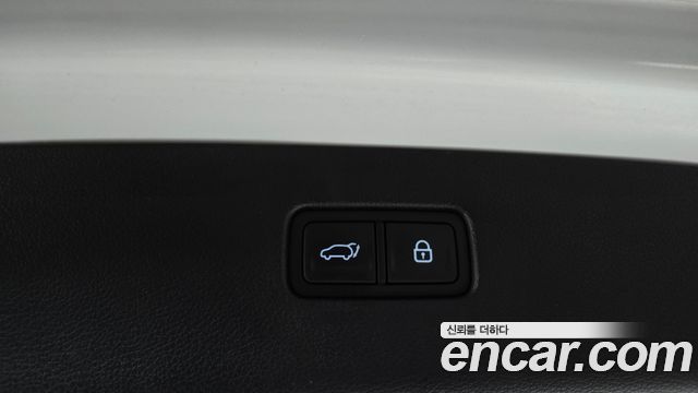 Genesis GV80 2020 — photo 22