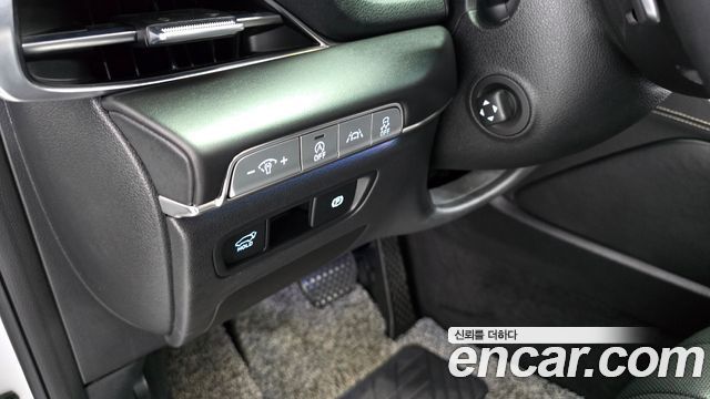 Genesis GV80 2020 — photo 25