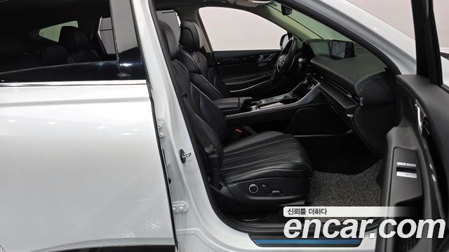 Genesis GV80 2020 — photo 16