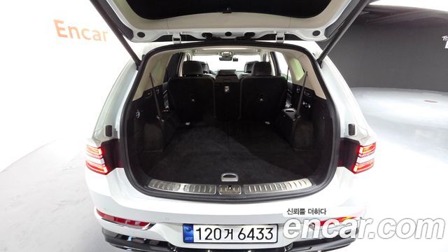 Genesis GV80 2020 — photo 32