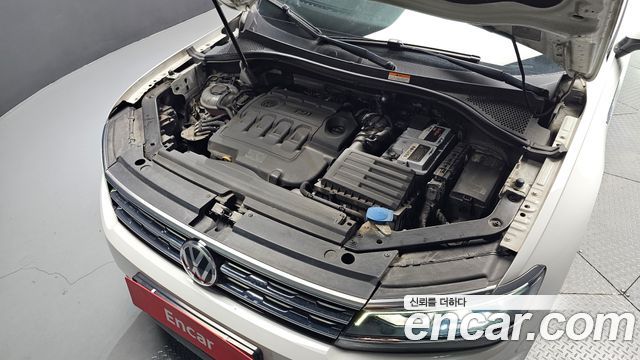 Volkswagen Tiguan 2020 — photo 6