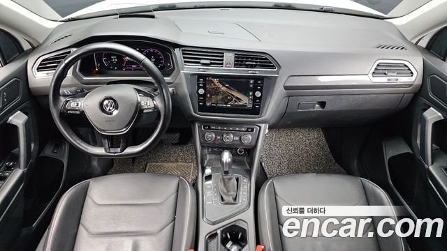 Volkswagen Tiguan 2020 — photo 7
