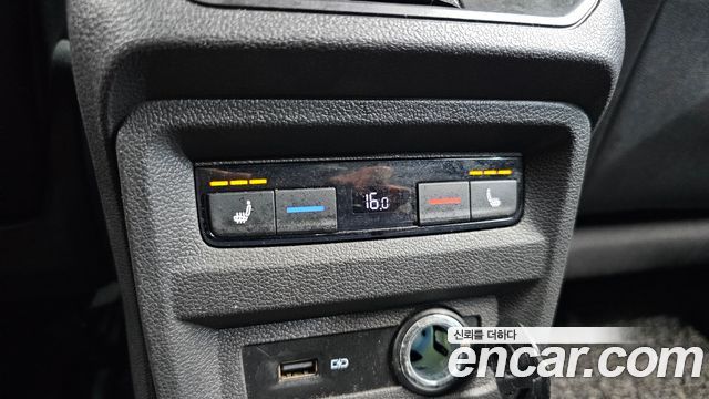 Volkswagen Tiguan 2020 — photo 19