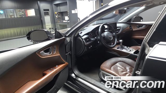 Audi A7 2015 — photo 10