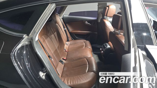 Audi A7 2015 — photo 12