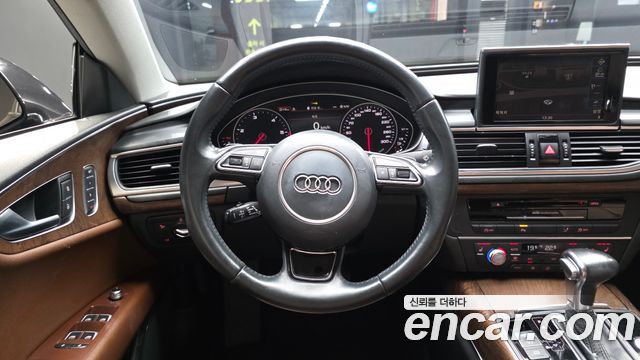 Audi A7 2015 — photo 13