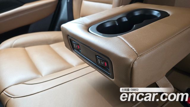 Renault Korea QM6 2023 — photo 15