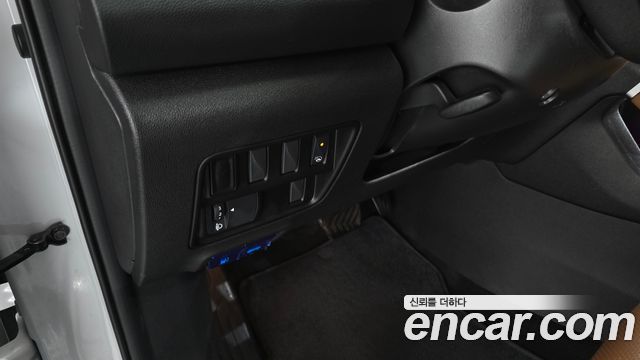 Renault Korea QM6 2023 — photo 19