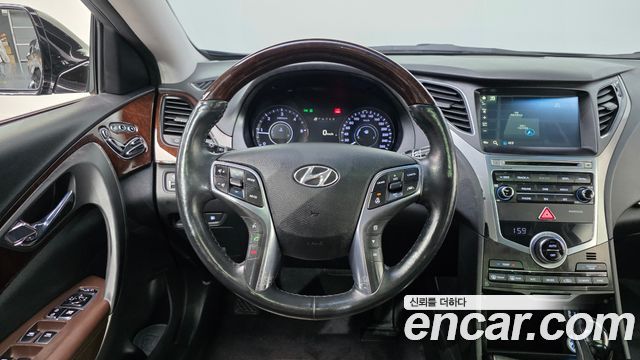 Hyundai Grandeur 2016 — photo 19
