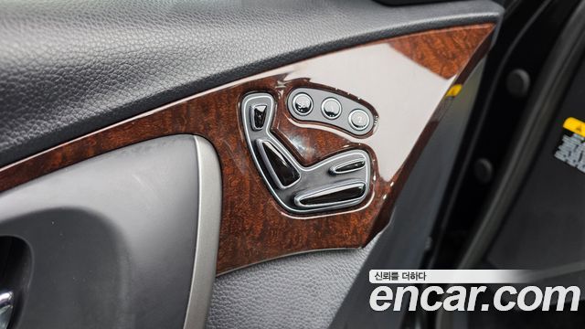 Hyundai Grandeur 2016 — photo 31