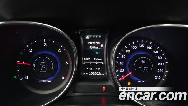 Hyundai Santafe 2015 — photo 8