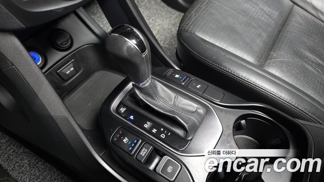 Hyundai Santafe 2015 — photo 9