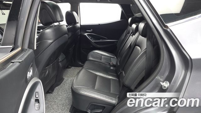 Hyundai Santafe 2015 — photo 11