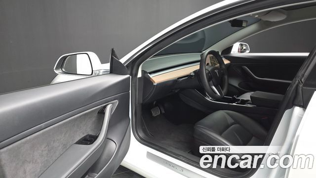 Tesla Model 3 2020 — photo 13