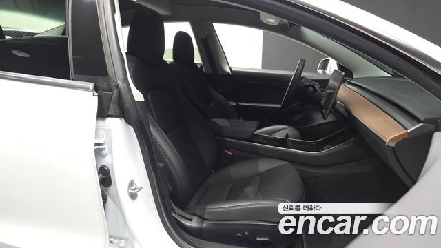 Tesla Model 3 2020 — photo 18