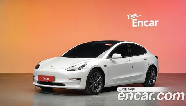 Tesla Model 3 2020 — photo 1
