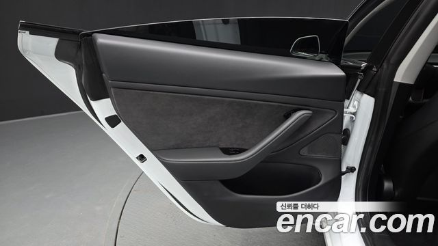 Tesla Model 3 2020 — photo 15