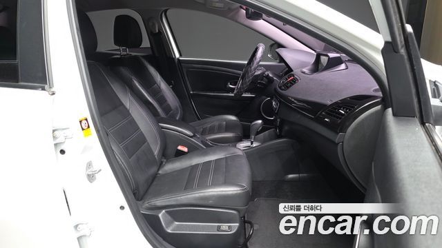Renault Korea SM3 2016 — photo 17