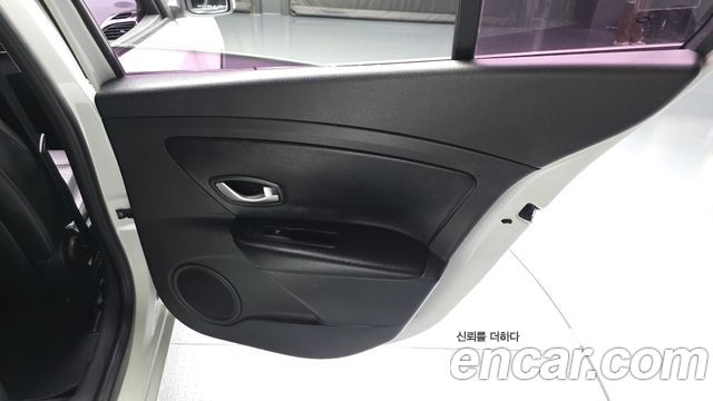 Renault Korea SM3 2016 — photo 15