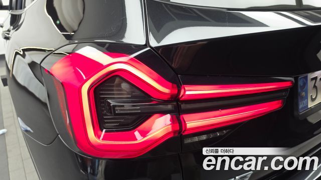 BMW X3 2022 — photo 9