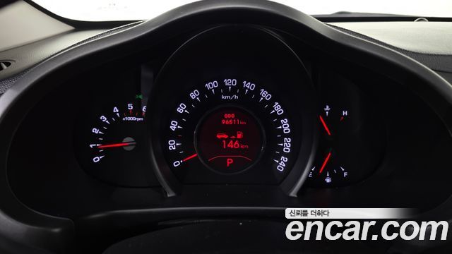 Kia Sportage 2013 — photo 11