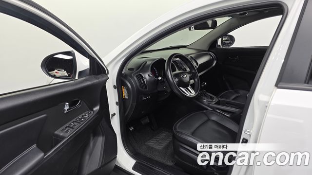 Kia Sportage 2013 — photo 13