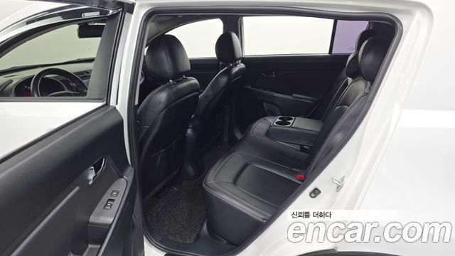Kia Sportage 2013 — photo 18
