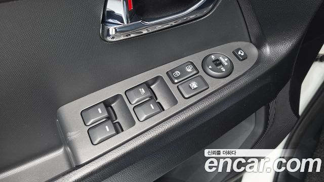 Kia Sportage 2013 — photo 29