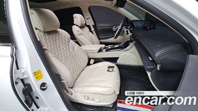 Genesis GV80 2020 — photo 18